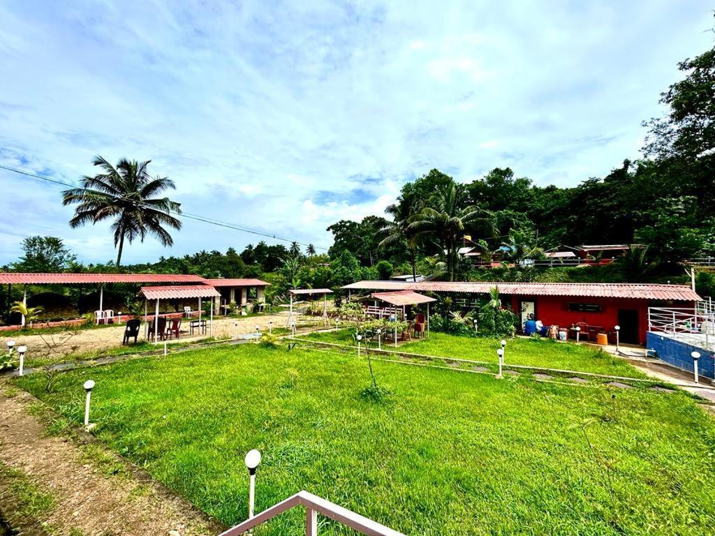 Dandeli Goldfinch Resort ภายนอก รูปภาพ