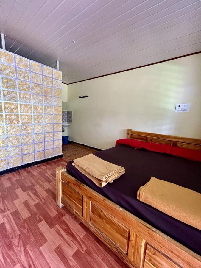 Dandeli Goldfinch Resort ภายนอก รูปภาพ